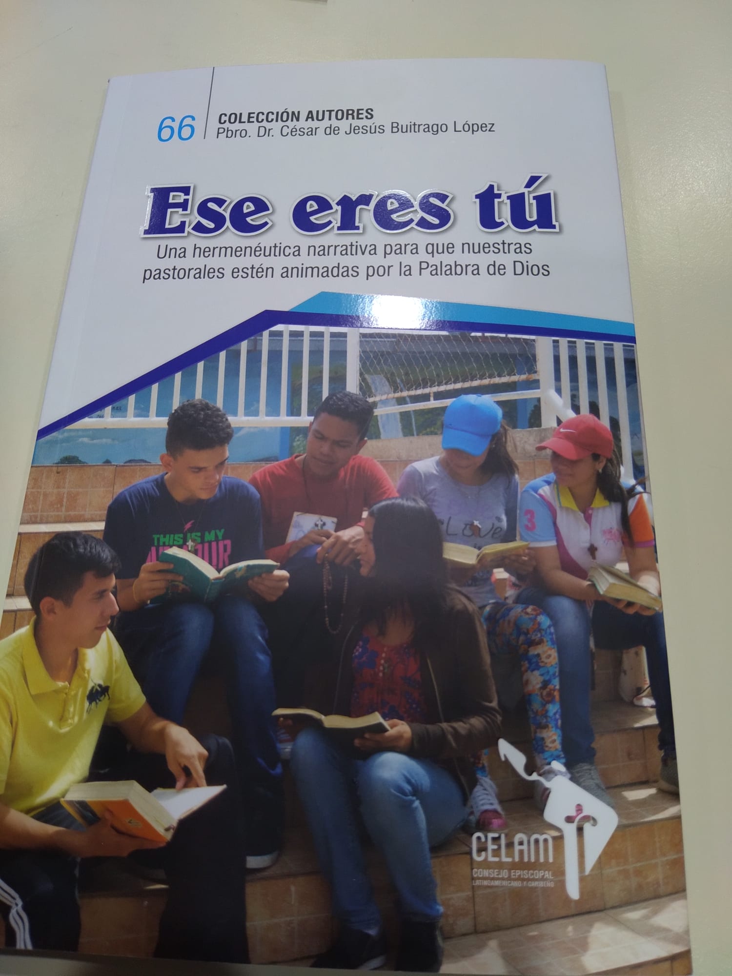 Cesar Buitrago presentó su nuevo libro Ese eres tú. 2