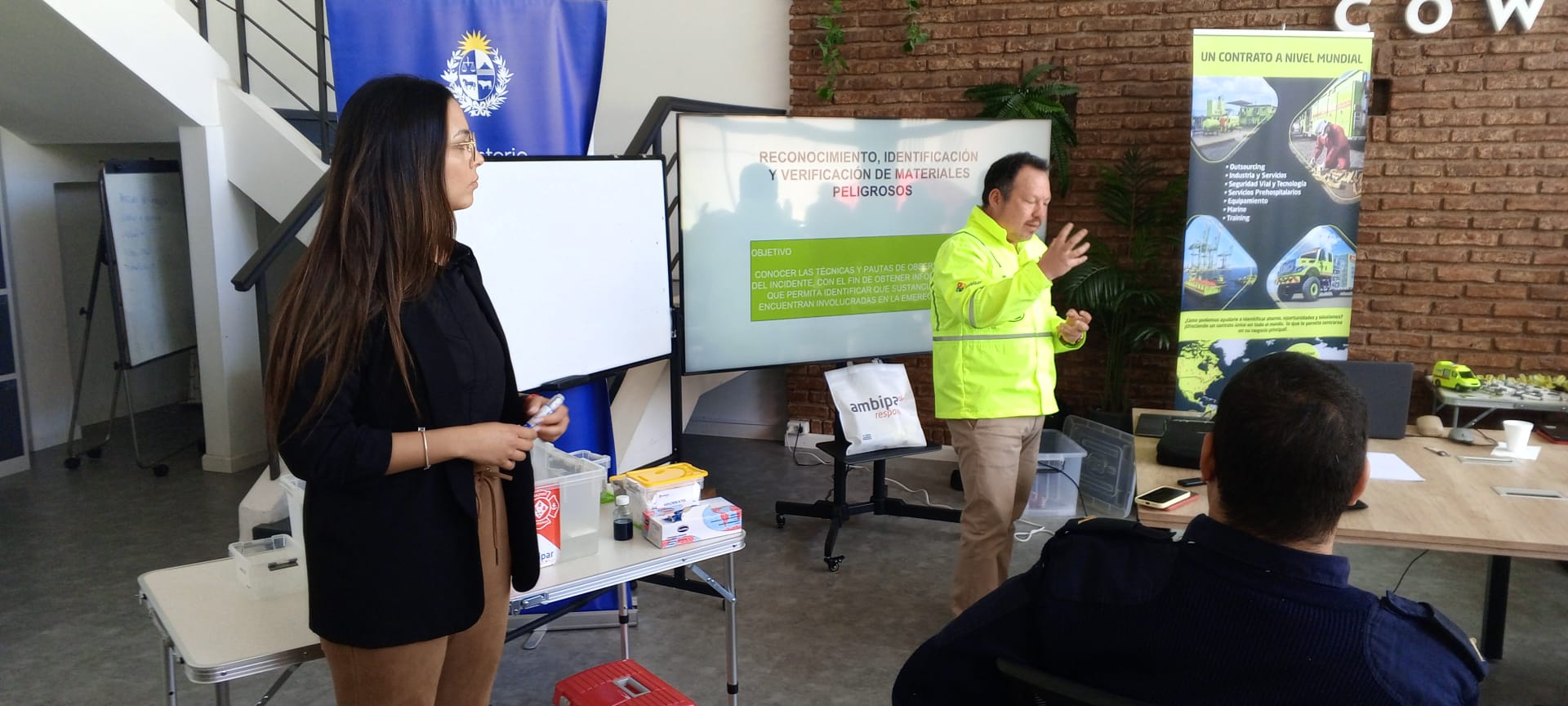 Charla sobre reconocimiento e identificación en accidente con químicos. 3