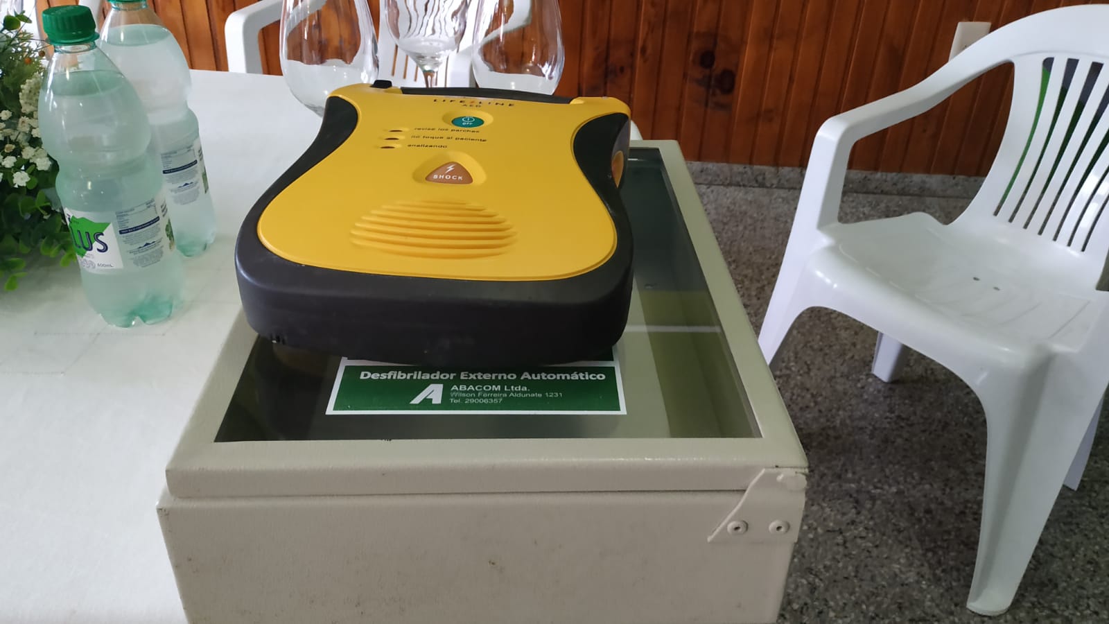 Complejo OC10 cuenta con un Desfibrilador Externo Automático