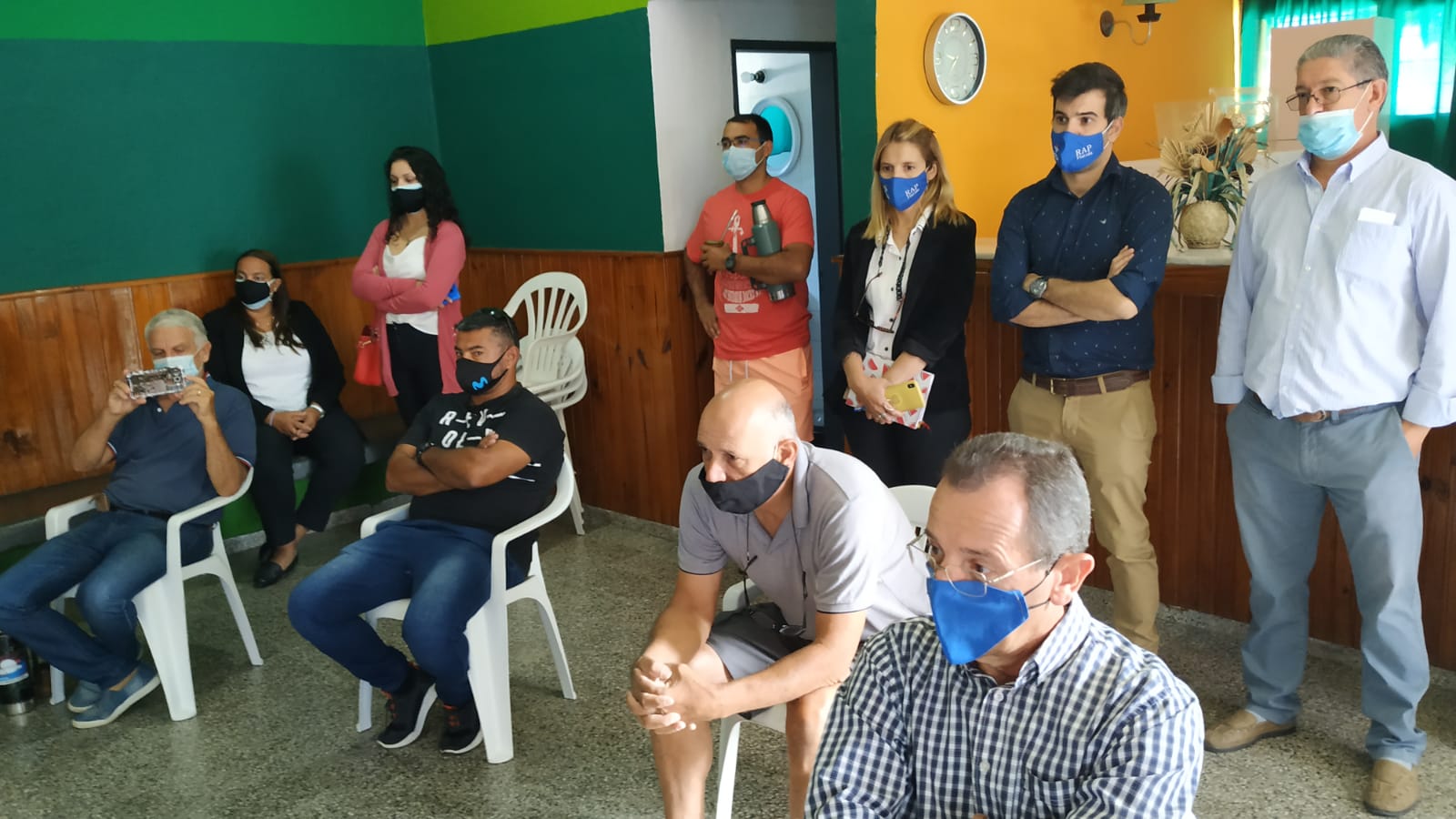 Complejo OC10 cuenta con un Desfibrilador Externo Automático 2