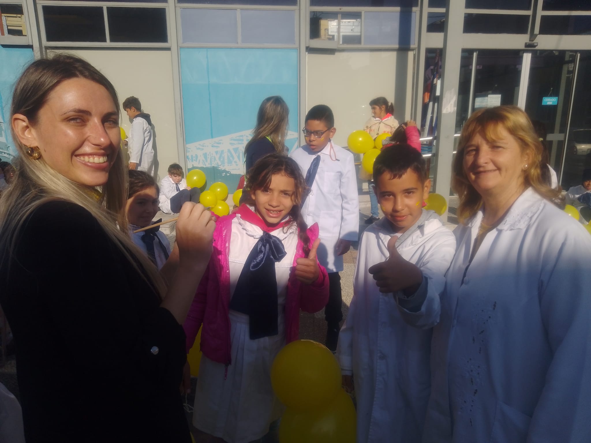Concientización sobre tránsito Escolares marcharon por el centro de la ciudad 3