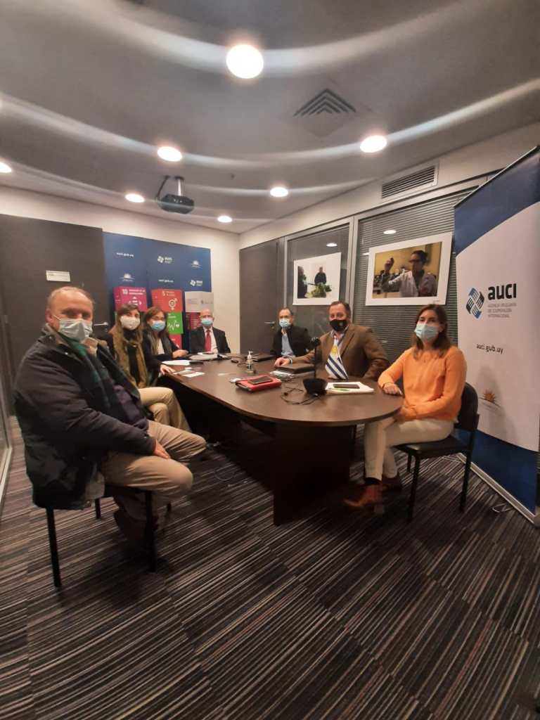 Director de Desarrollo Sustentable mantuvo reuniones en OPP MIDES y AUCI