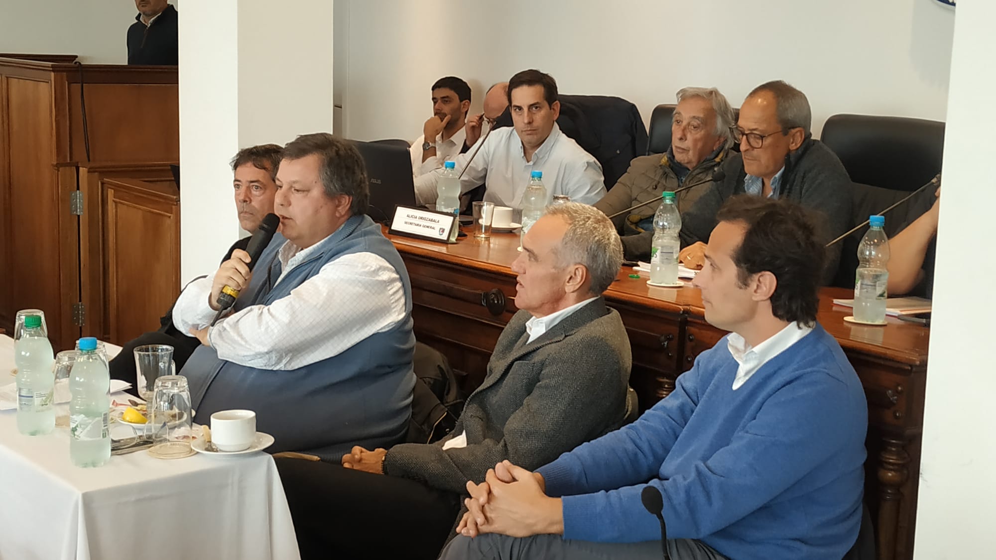 Ediles recibieron a empresarios interesados en la construcción de la nueva Terminal