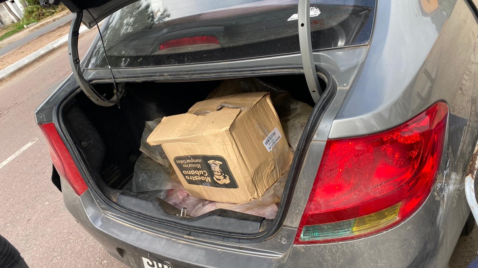 Efectivos de Casupá interceptaron un auto que transportaba carne de Carpincho con destino Montevideojpg