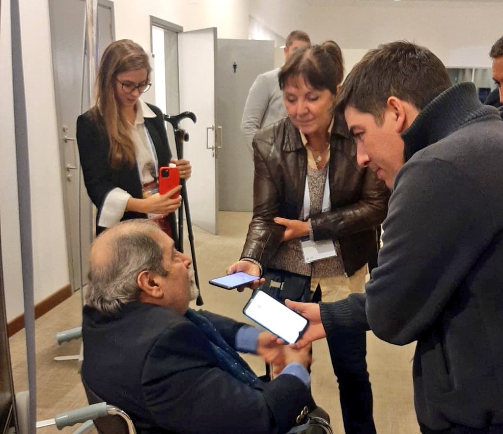 El periodista Danilo Arbilla fue homenajeado en la Conferencia Global de Libertad de Prensa 4