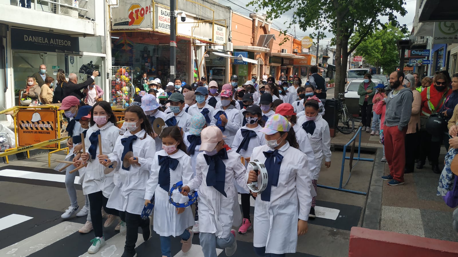 Escuela de Educación Artística realizó desfile. 3