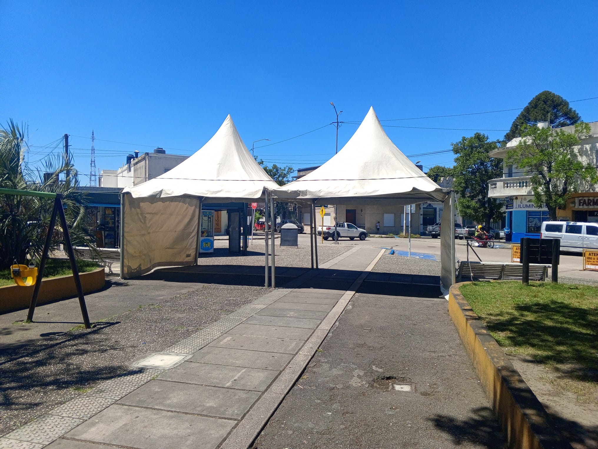 Este sábado se viene la Feria Nocturna Navideña