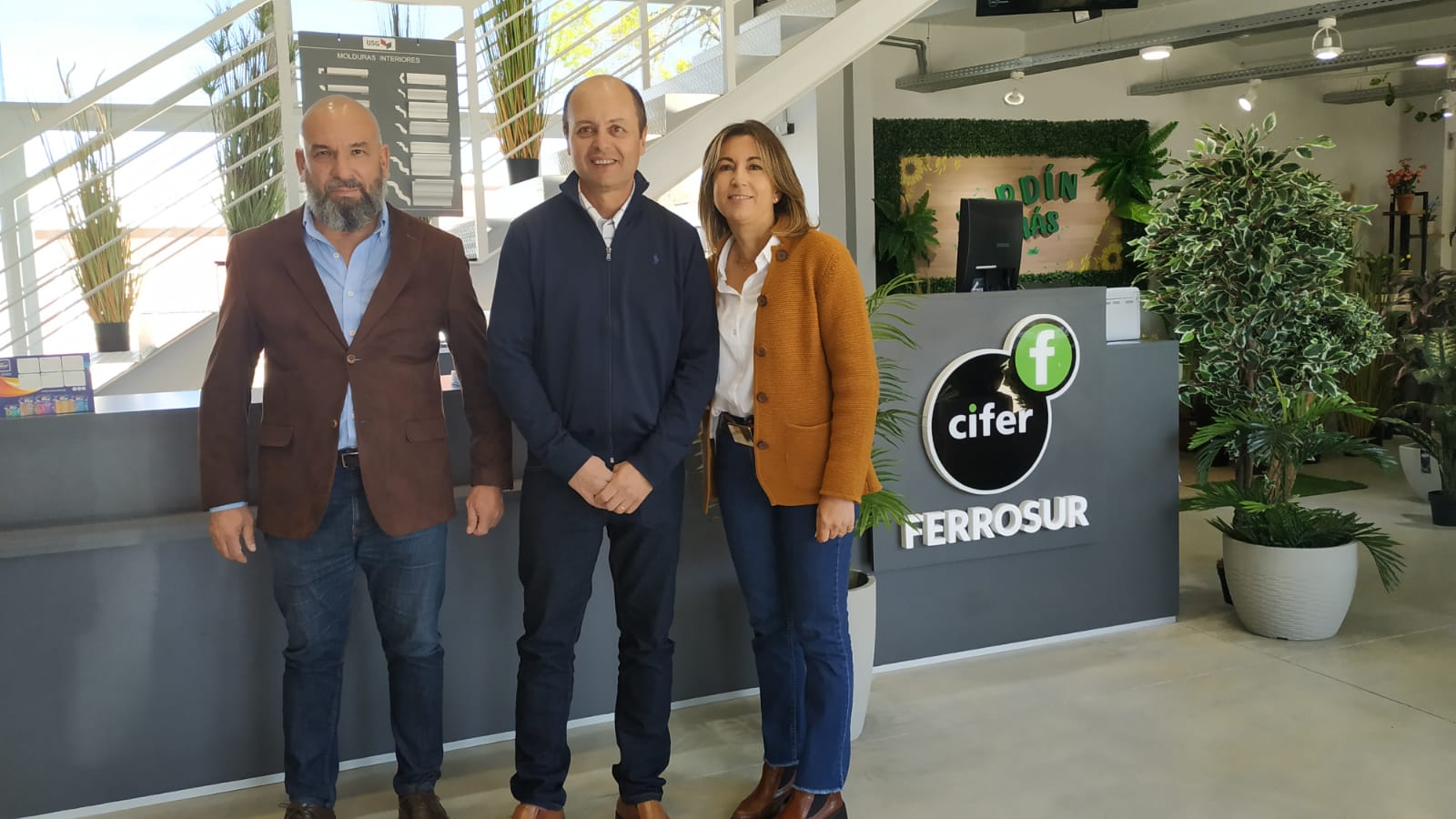 Ferrosur inaugura nuevo local comercial