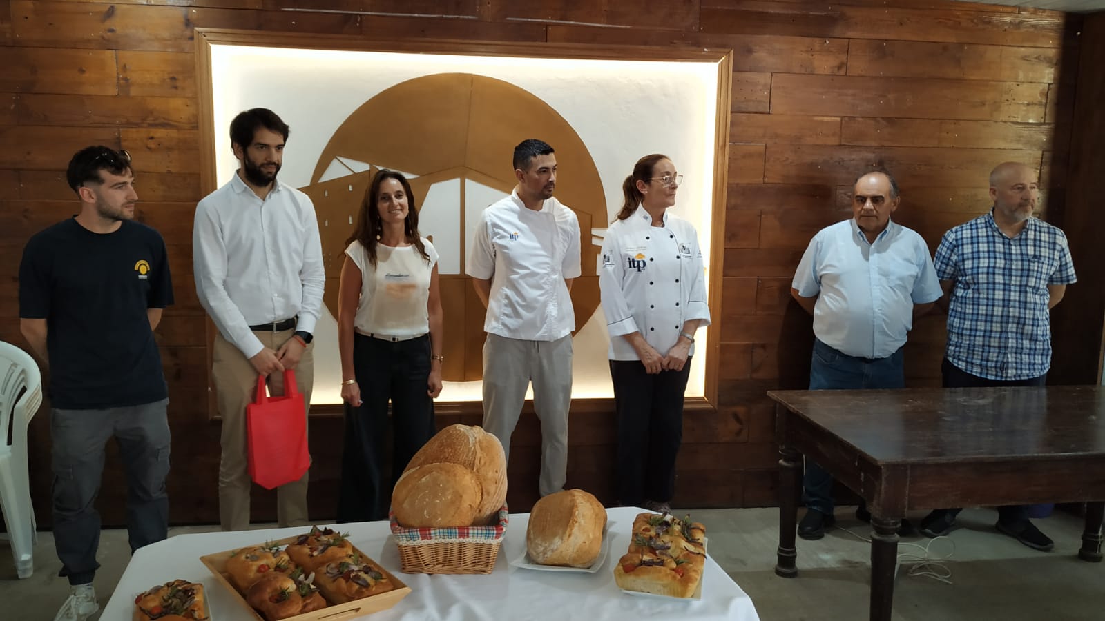 Florida homenajeó a dos referentes en panadería y confitería tras distinción internacional 2