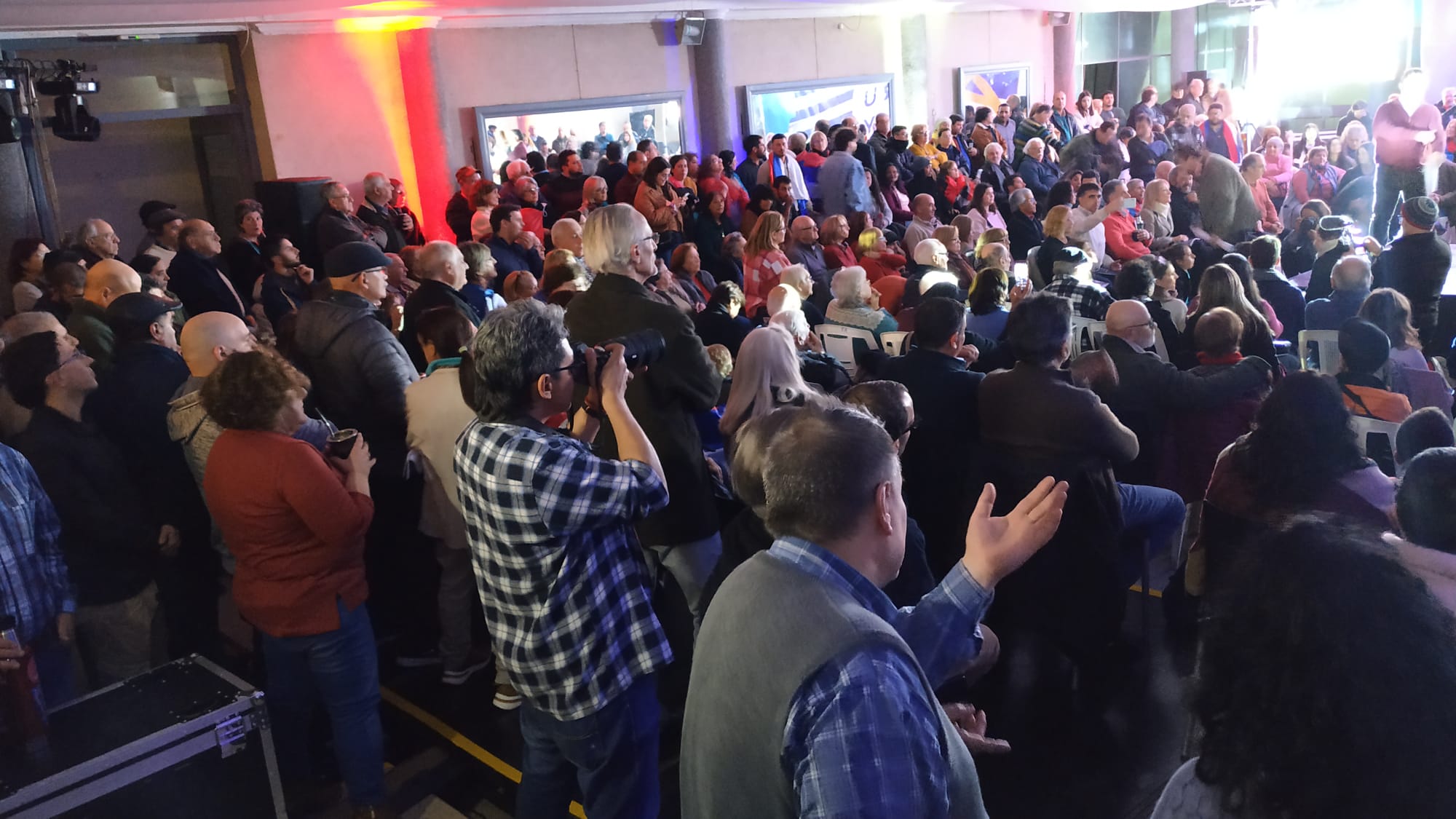 Frente Amplio presentó sus bases programáticas en Florida 2