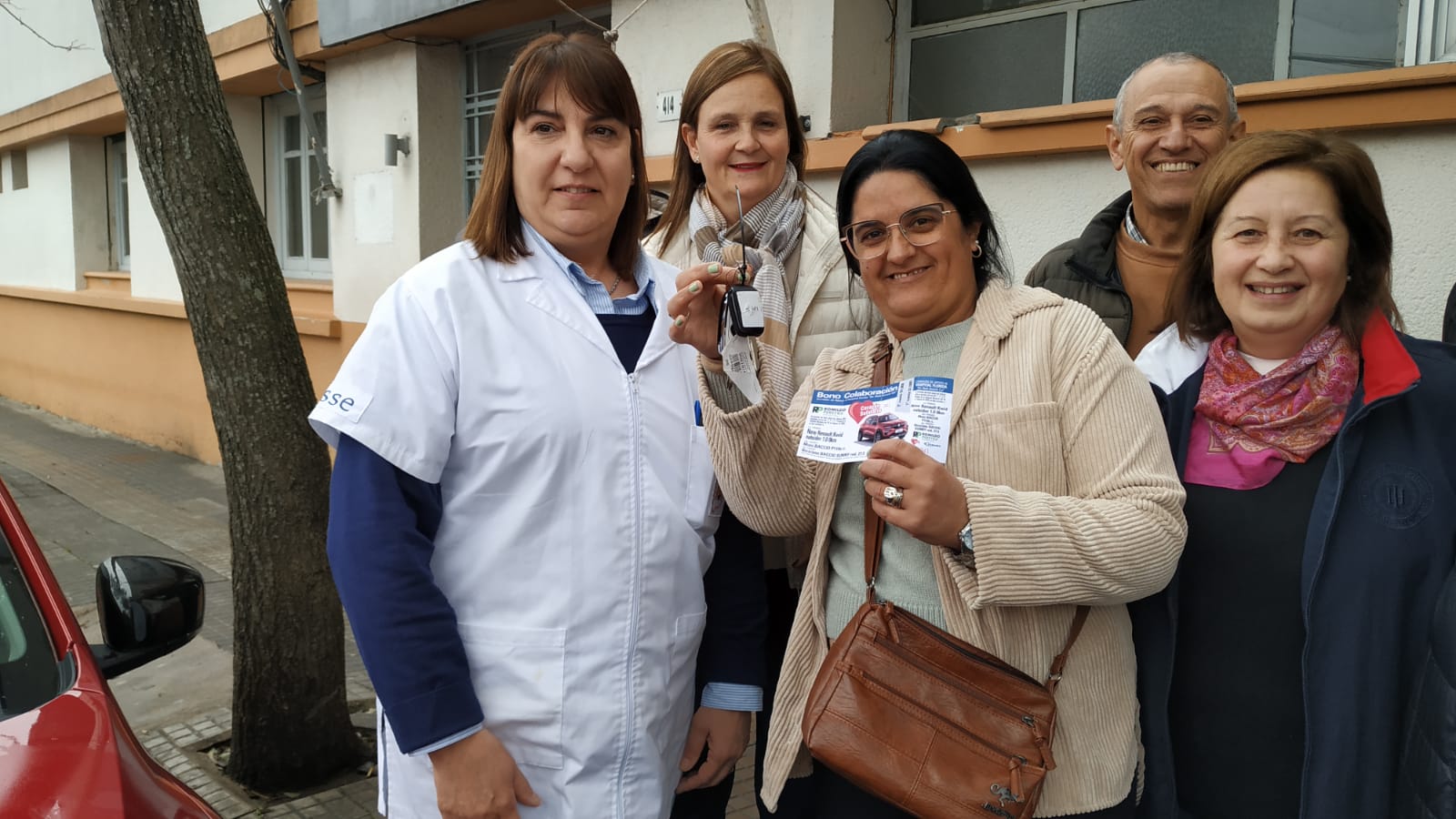 Hospital Florida entregó el auto del bono colaboración 2025 2