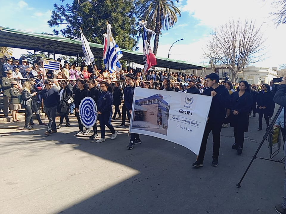 Declaratoria de la Independencia Imágenes del desfile cívico militar 16