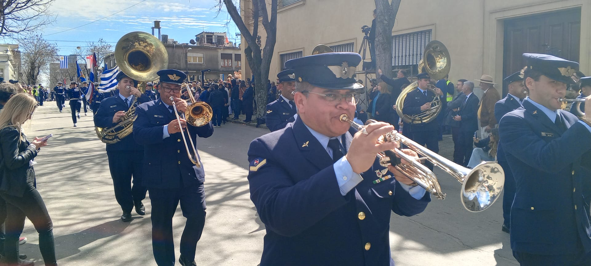 Declaratoria de la Independencia Imágenes del desfile cívico militar 26