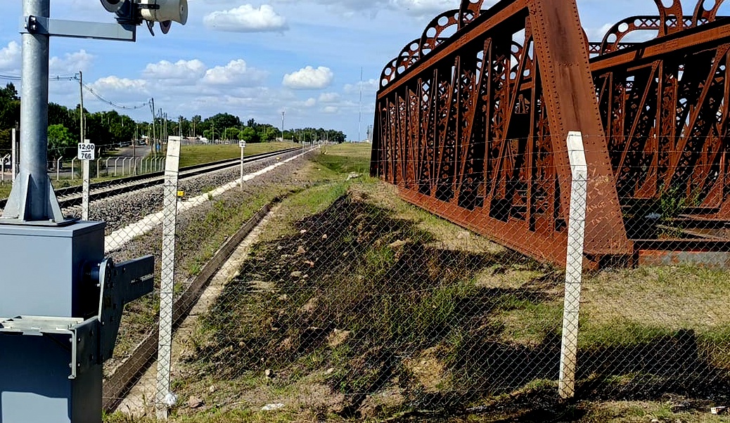Incendio en predio de la vía férrea fue controlado sin consecuencias