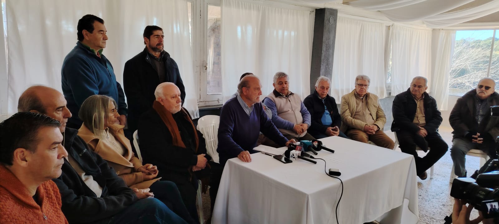 Integrantes de la Agrupación Manuel Francisco Artigas de Cabildo Abierto se adhieren a la Agrupación Herrera Heber 2