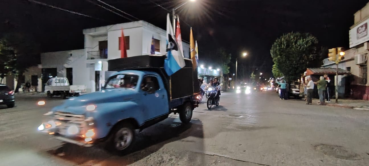 Integrantes de la Coalición de Florida realizaron caravana de cierre de campaña 5
