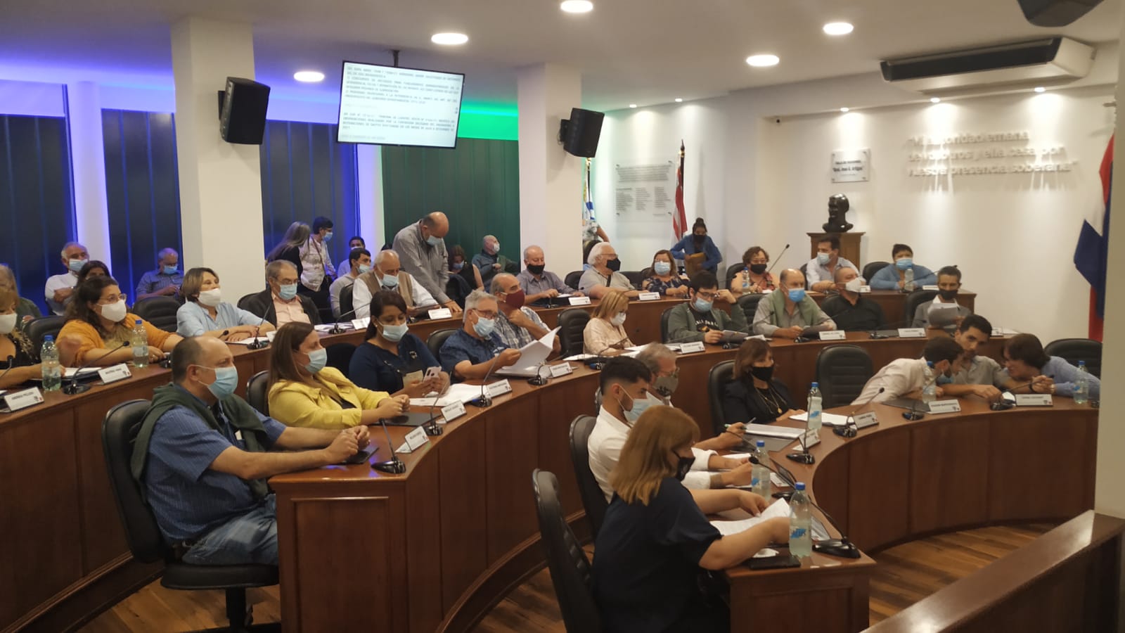 Sesionó la Junta Departamental bajo la presidencia de Omar González. 5