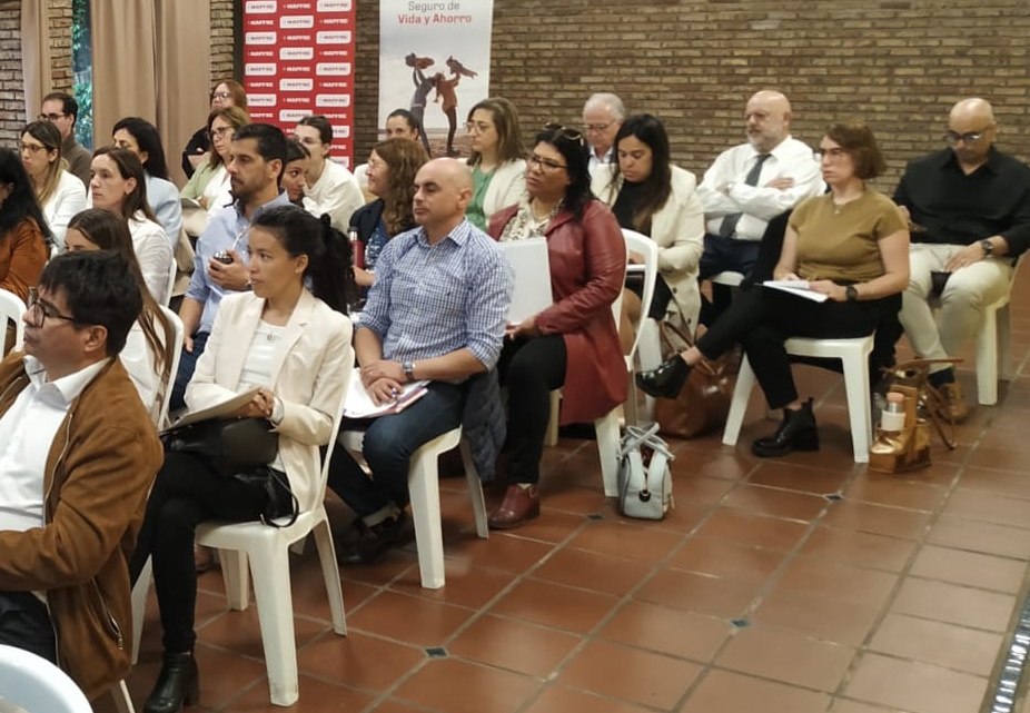 Jornada de Derecho en la Asociación Española