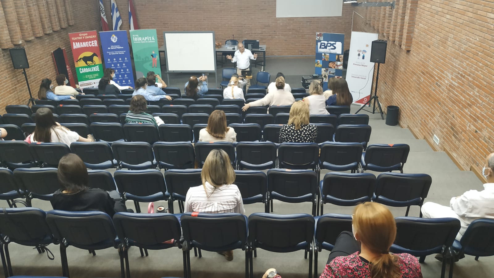 Jornada de abordaje interdisciplinario de las personas mayores