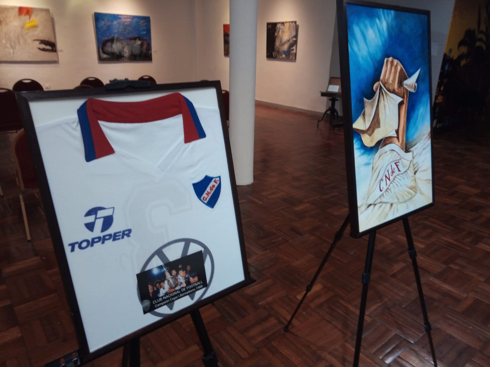 Juan Carlos Scelza presentó en Florida su libro 4