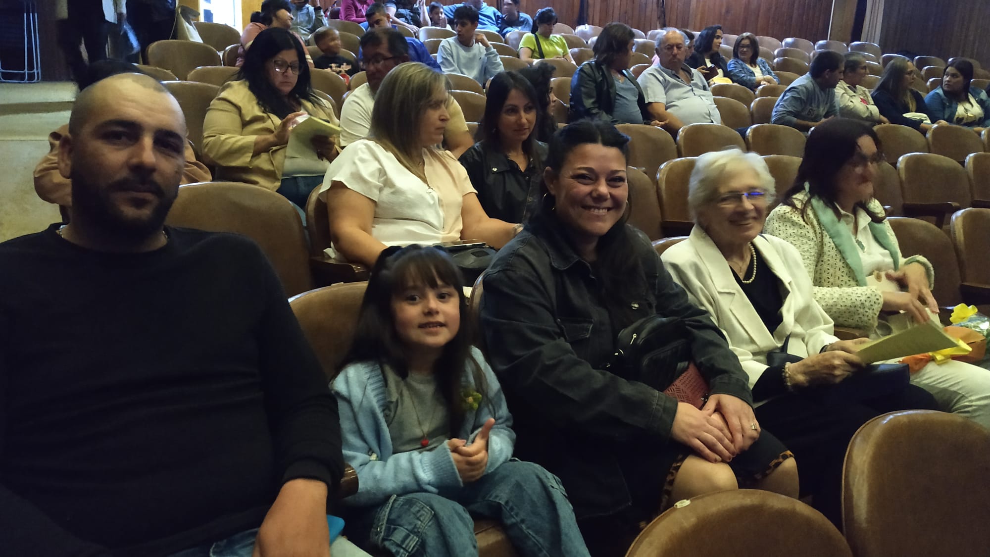 Maestros jubilados y con más 30 años de labor fueron homenajeados 6