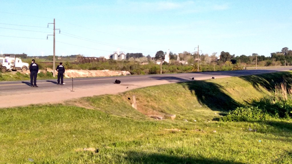 Motonetista embistió a peatón en km 97 de ruta 5 2