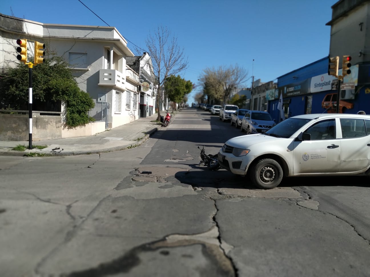 Motonetista impactó con camioneta del MGAP 3