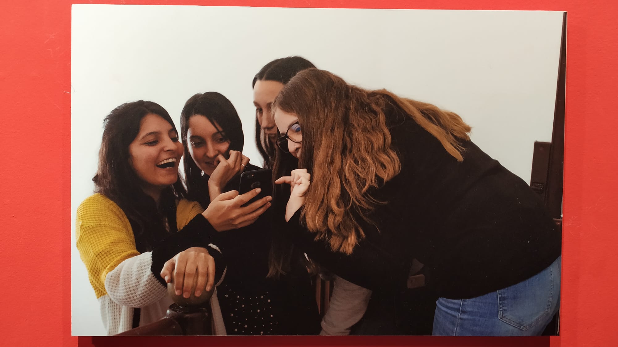 Muestra fotográfica en el MAVEA sobre Salud Mental