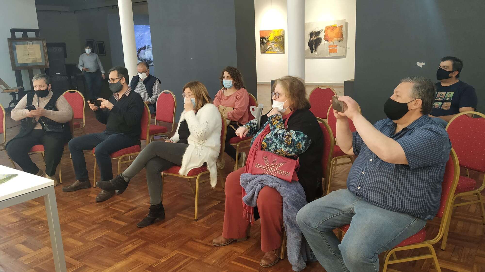 Nibia Ghan presentó su libro Nunca estaré sola 2