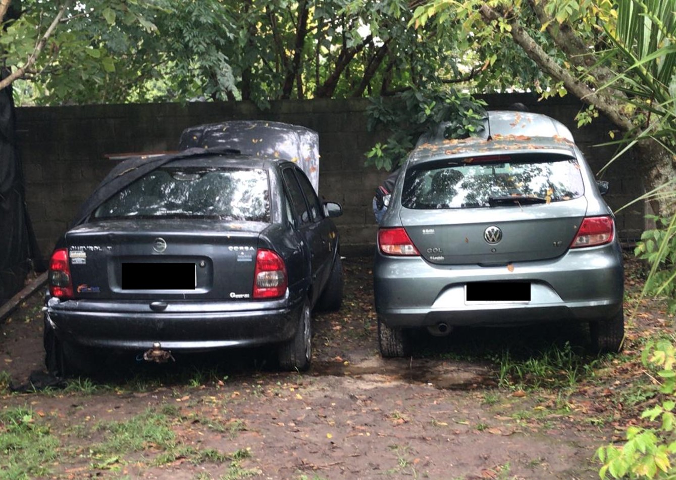 Policía de Florida recupera 4 autos hurtados en Montevideo. 4