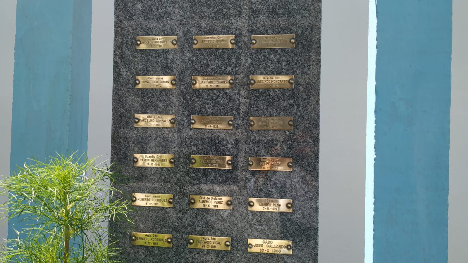 Se realizó acto en conmemoración del Día del Policía Caído en el Cumplimiento del Deber 7