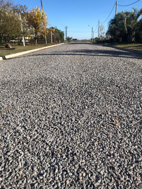 Plan 100 bitumen llegó a Capilla del Sauce
