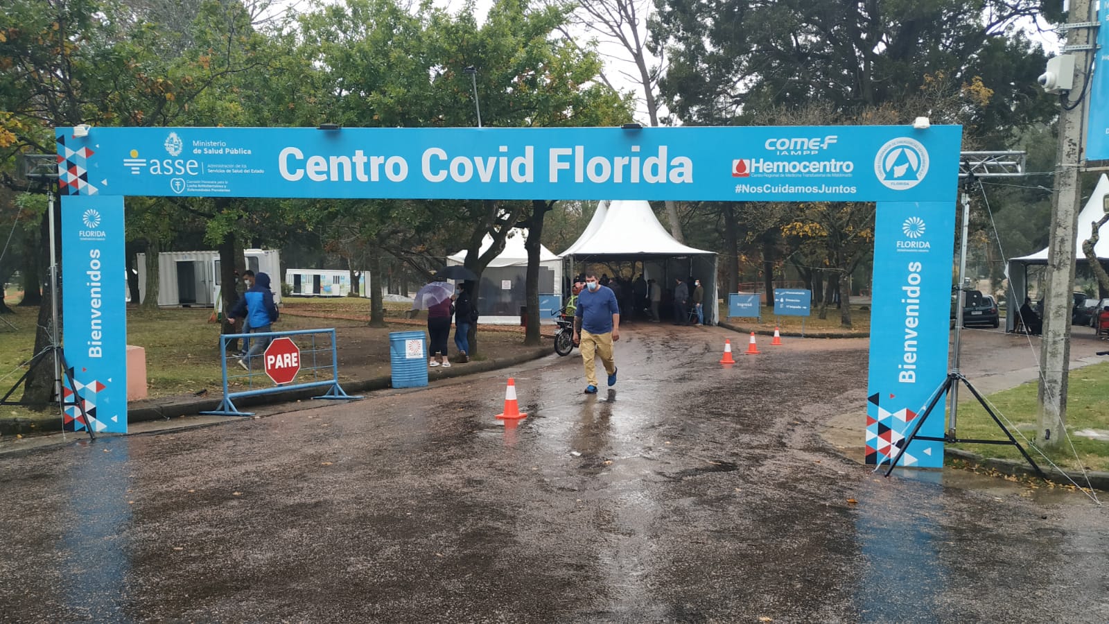 Plan de vacunación Pueblo a Pueblo en el Centro Covid 19 4