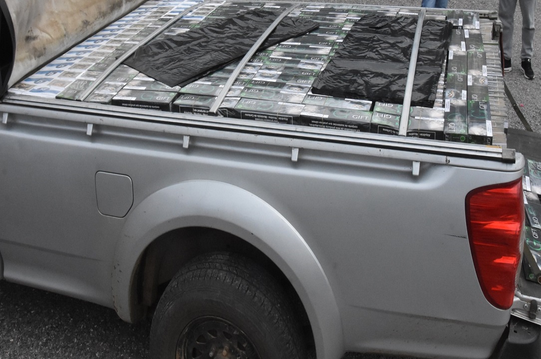 Policía de Florida incauta importante cargamento de cigarrillos en ruta 6