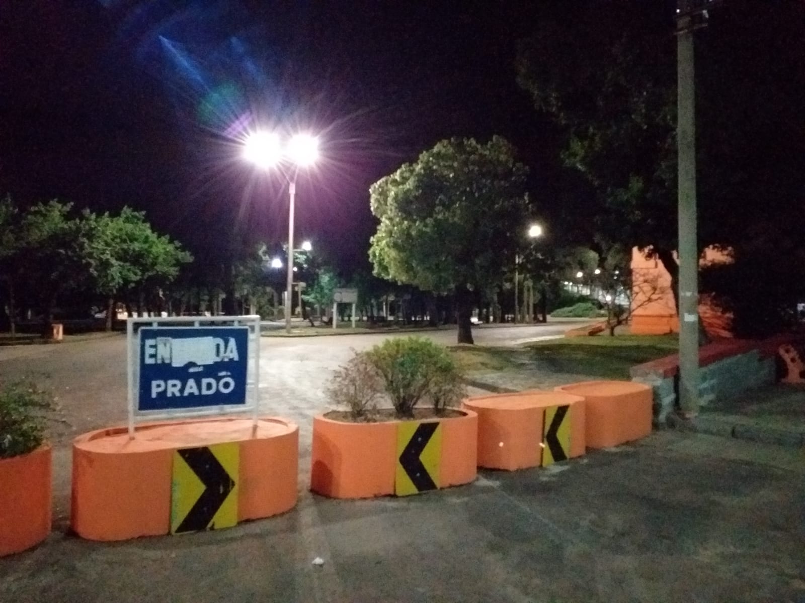 Prado cerrado para la circulación vehicular 2
