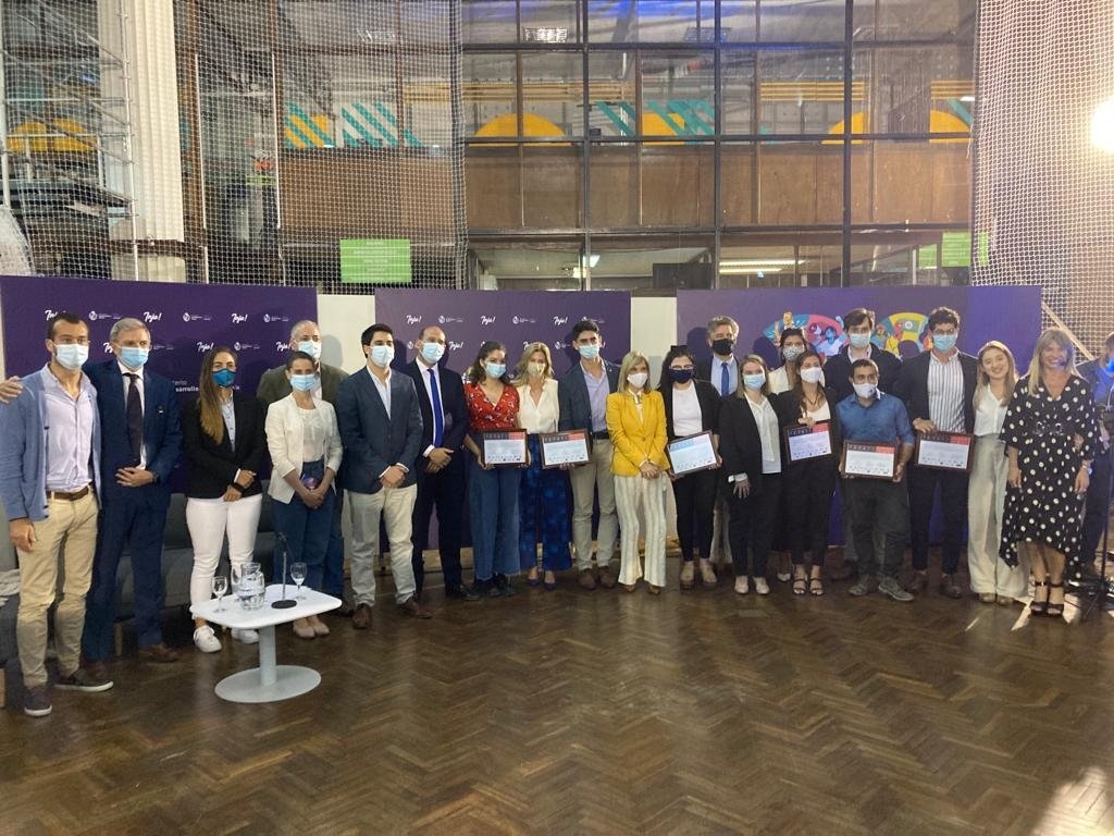 Premios INJU 2021 3