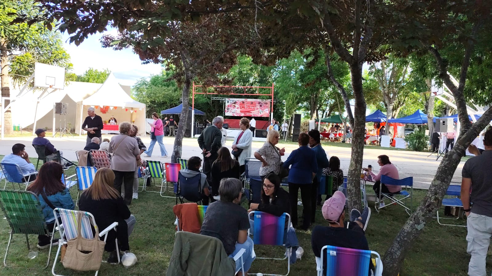 Se desarrolló una nueva edición de la Feria de Las Mendozas 2025 2