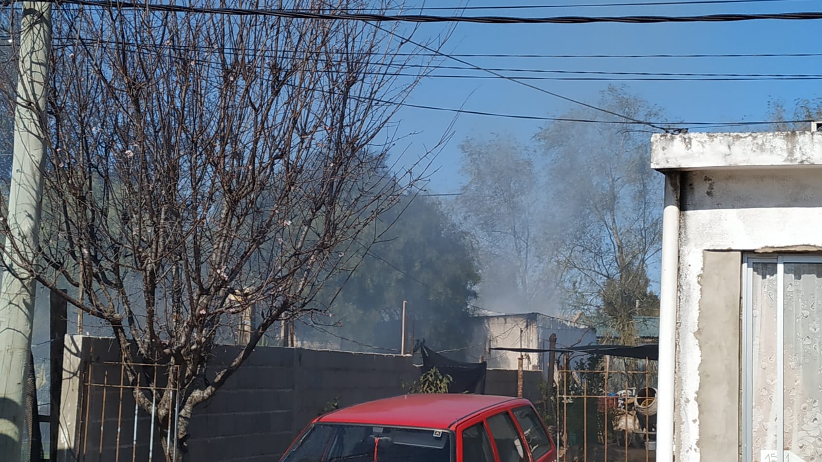 Se incendió casa de calle Molles Cenicientos 2