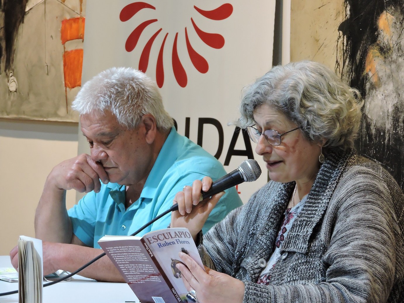 Se presentó el libro Esculapio del escritor Ruben Flores 2