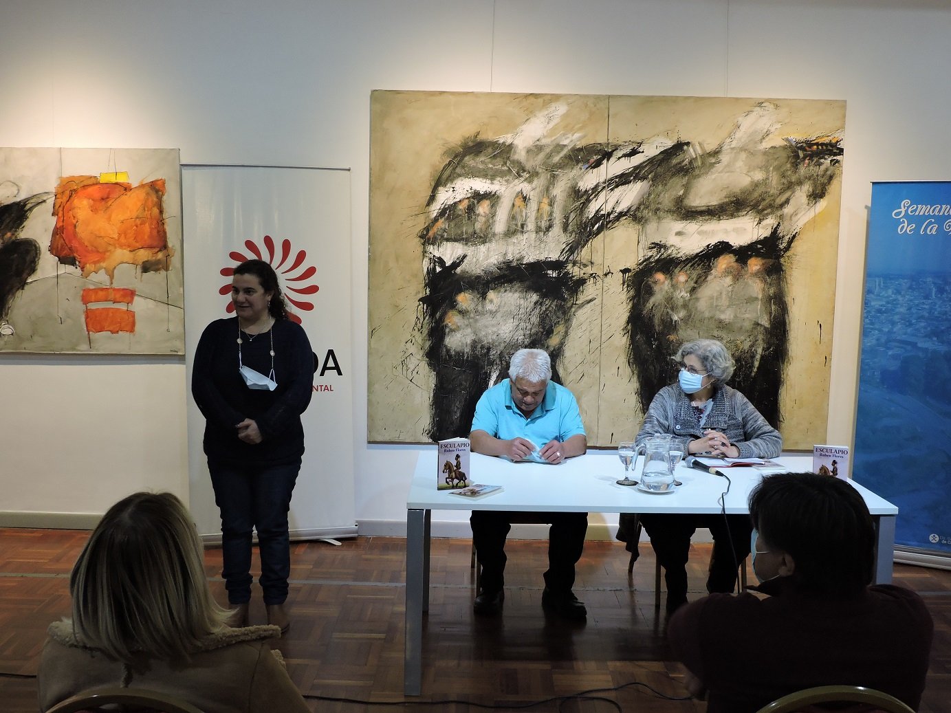 Se presentó el libro Esculapio del escritor Ruben Flores 3