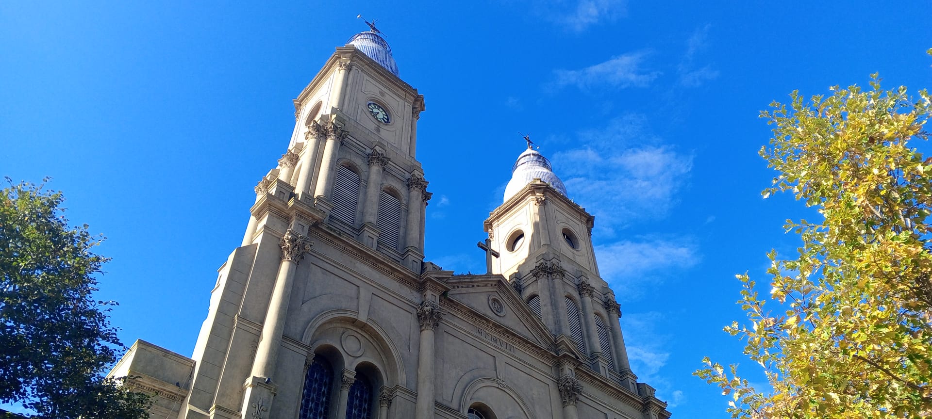Se realizan tareas de refacción y mantenimiento en la Catedral Basílica 3