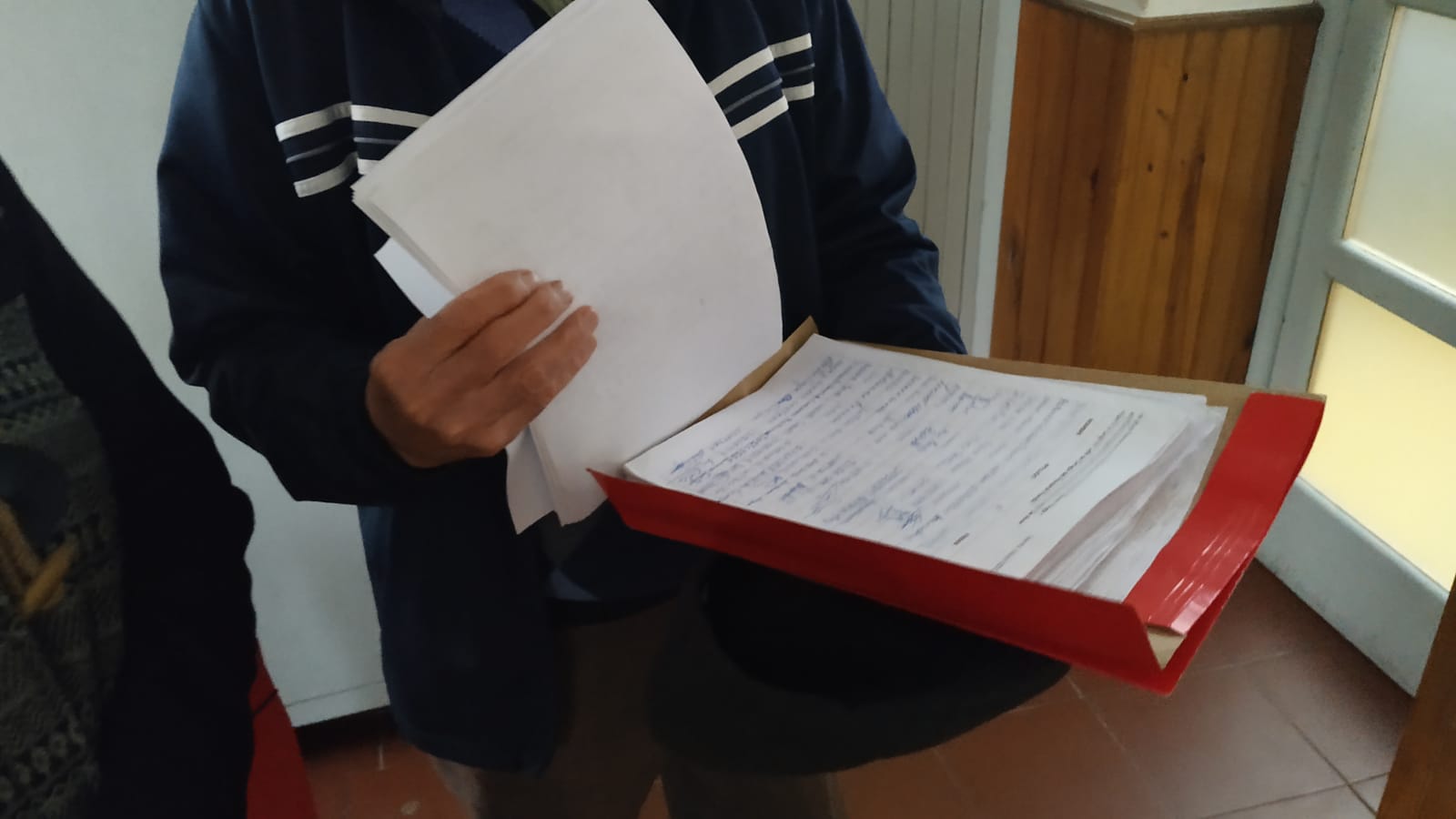 Se recolectaron más de 3000 firmas en apoyo al Dr. Álvaro Vega