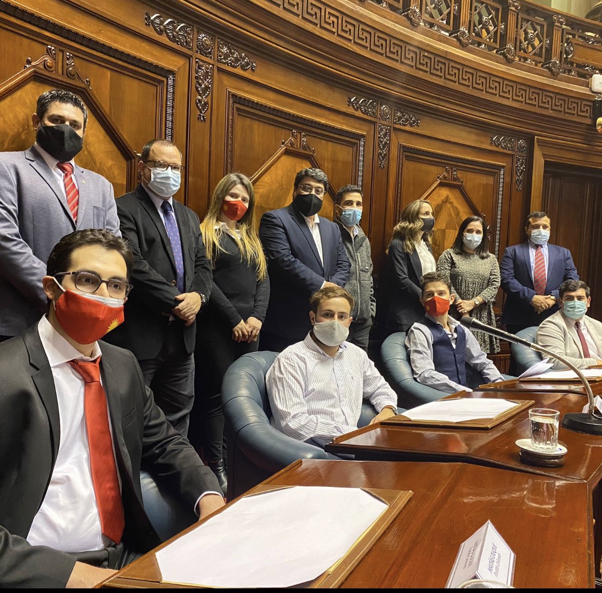 Sebastián Rodríguez ocupó banca del senado en el Día de la Democracia