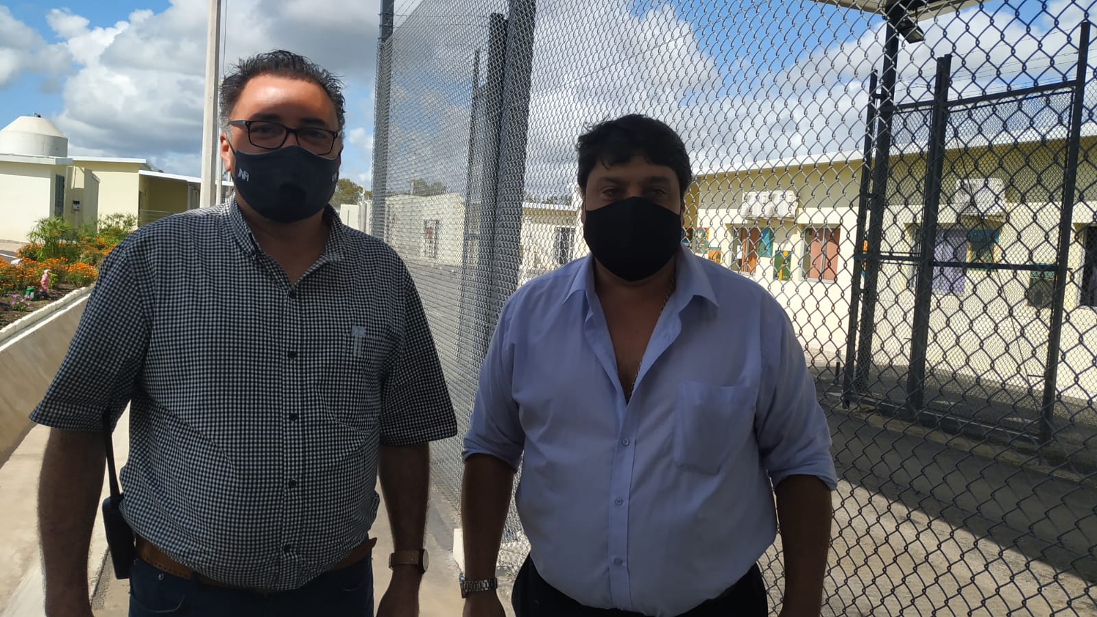 Senador Pablo Lanz visitó la Cárcel Departamental 3