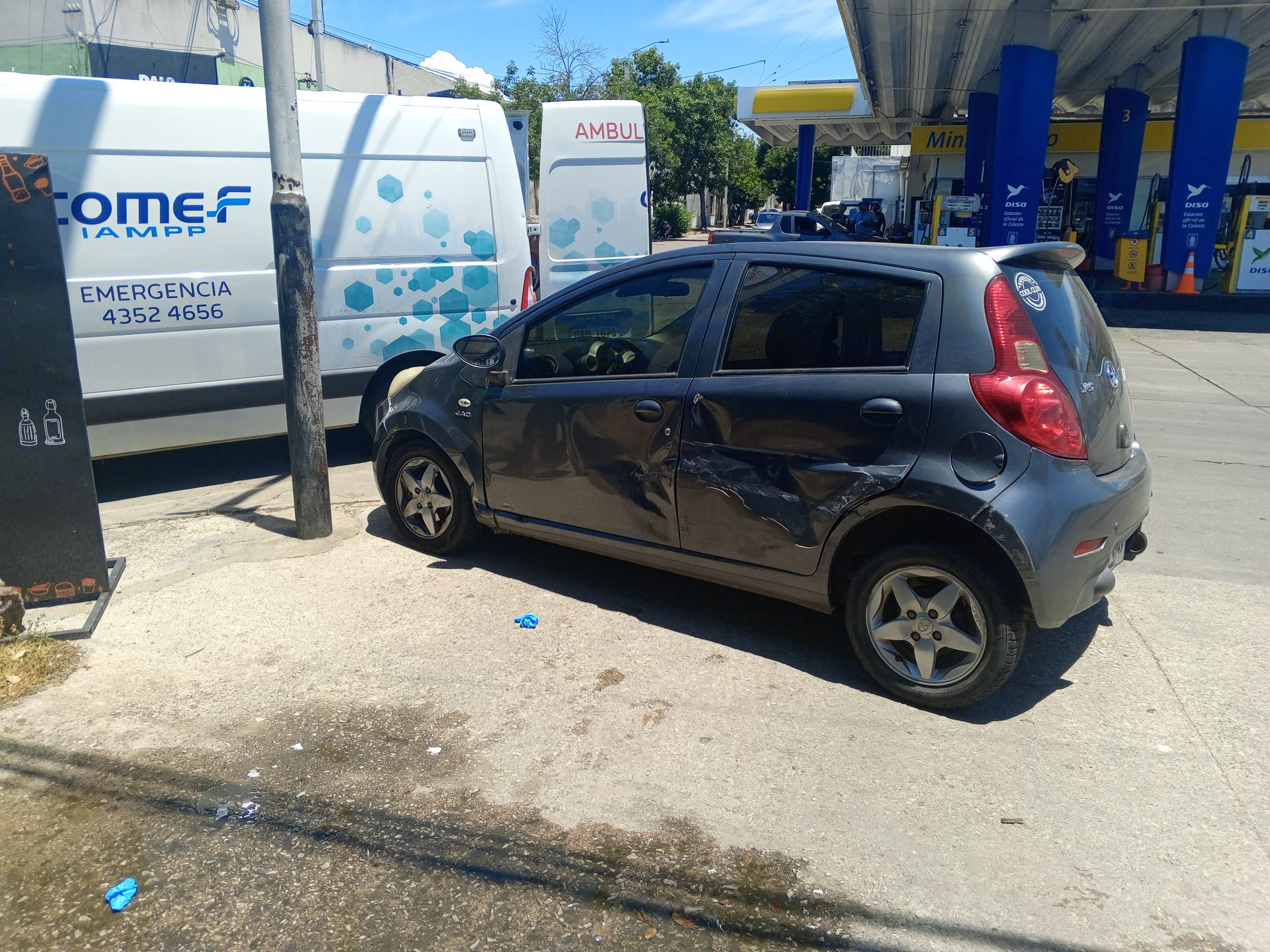 Siniestro de tránsito en Saravia y Juan I. Cardozo dejó un conductor lesionado 2