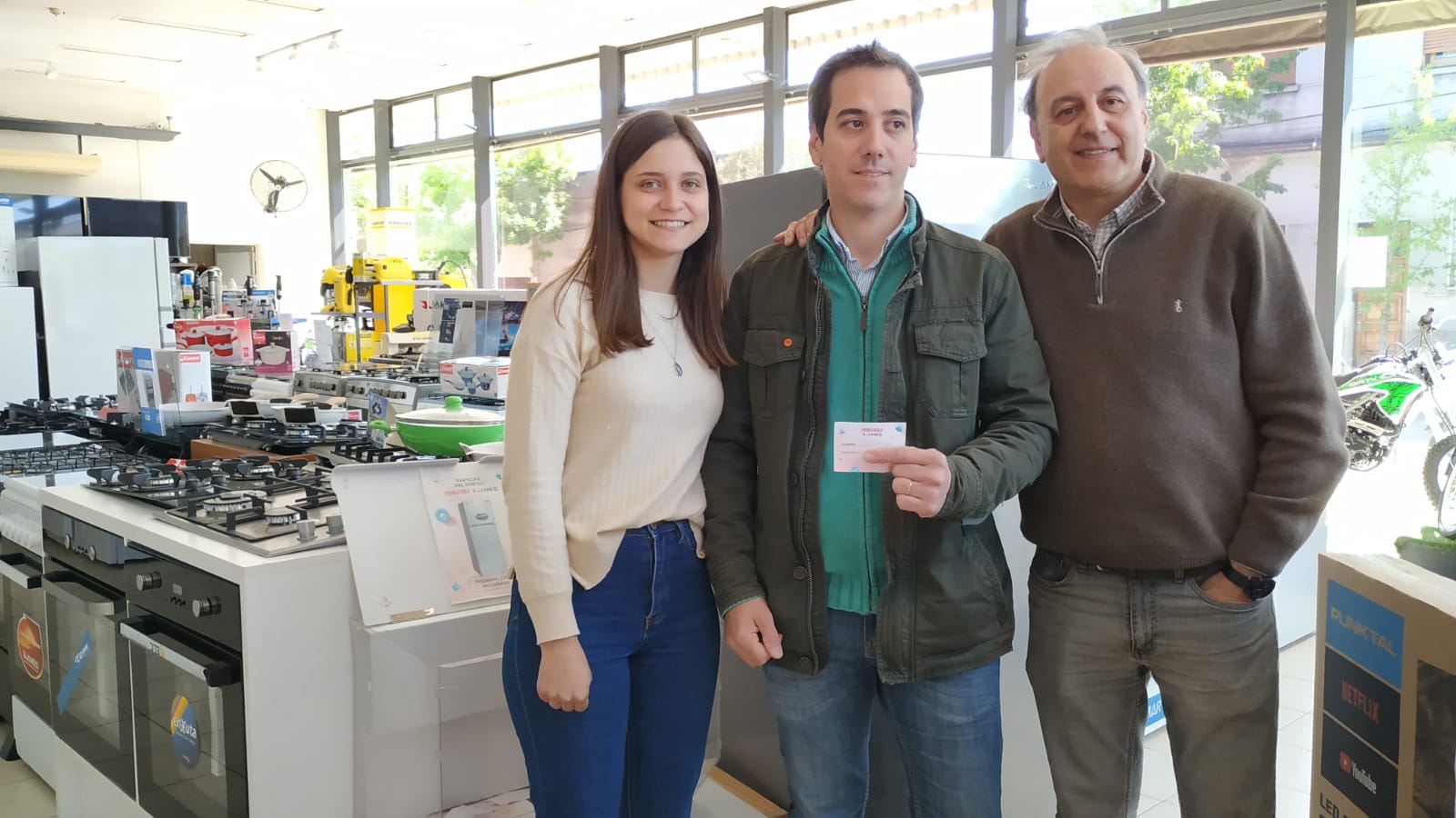 Sorteo aniversario de Albanes Ltdajpeg