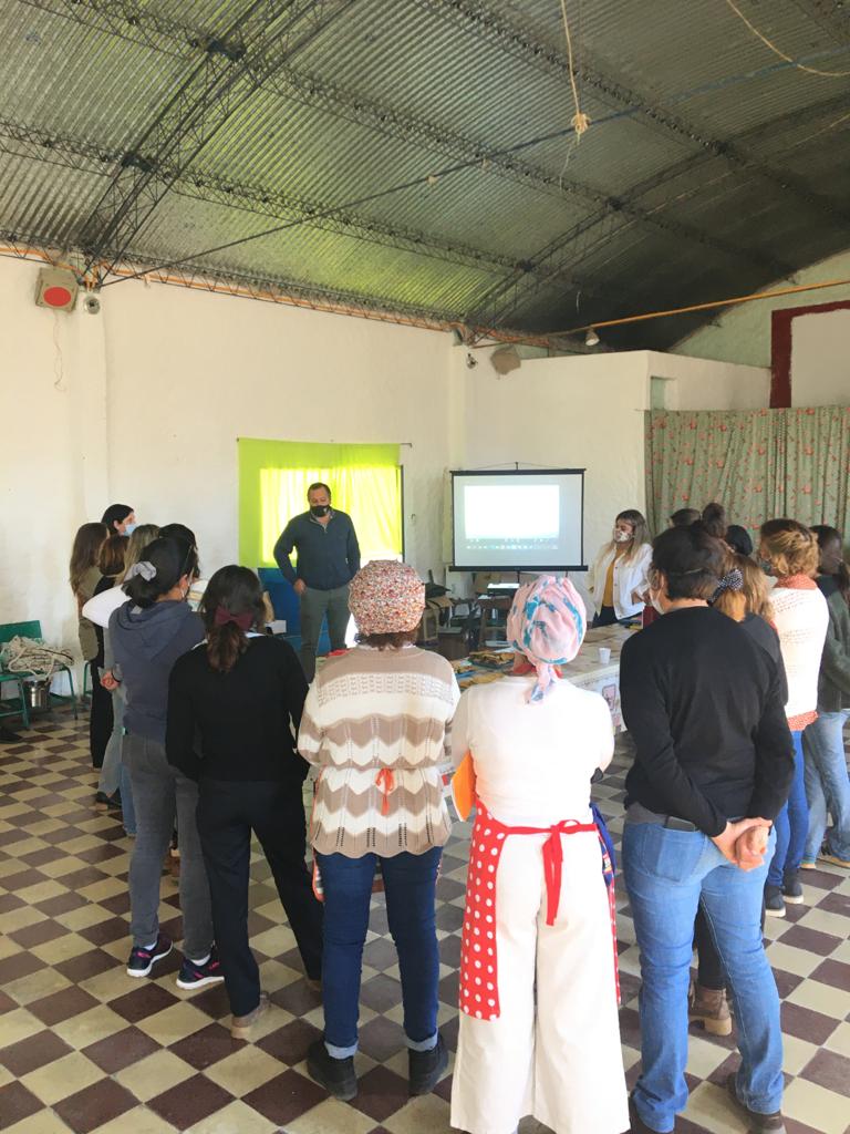 Talleres en Capilla del Sauce 1