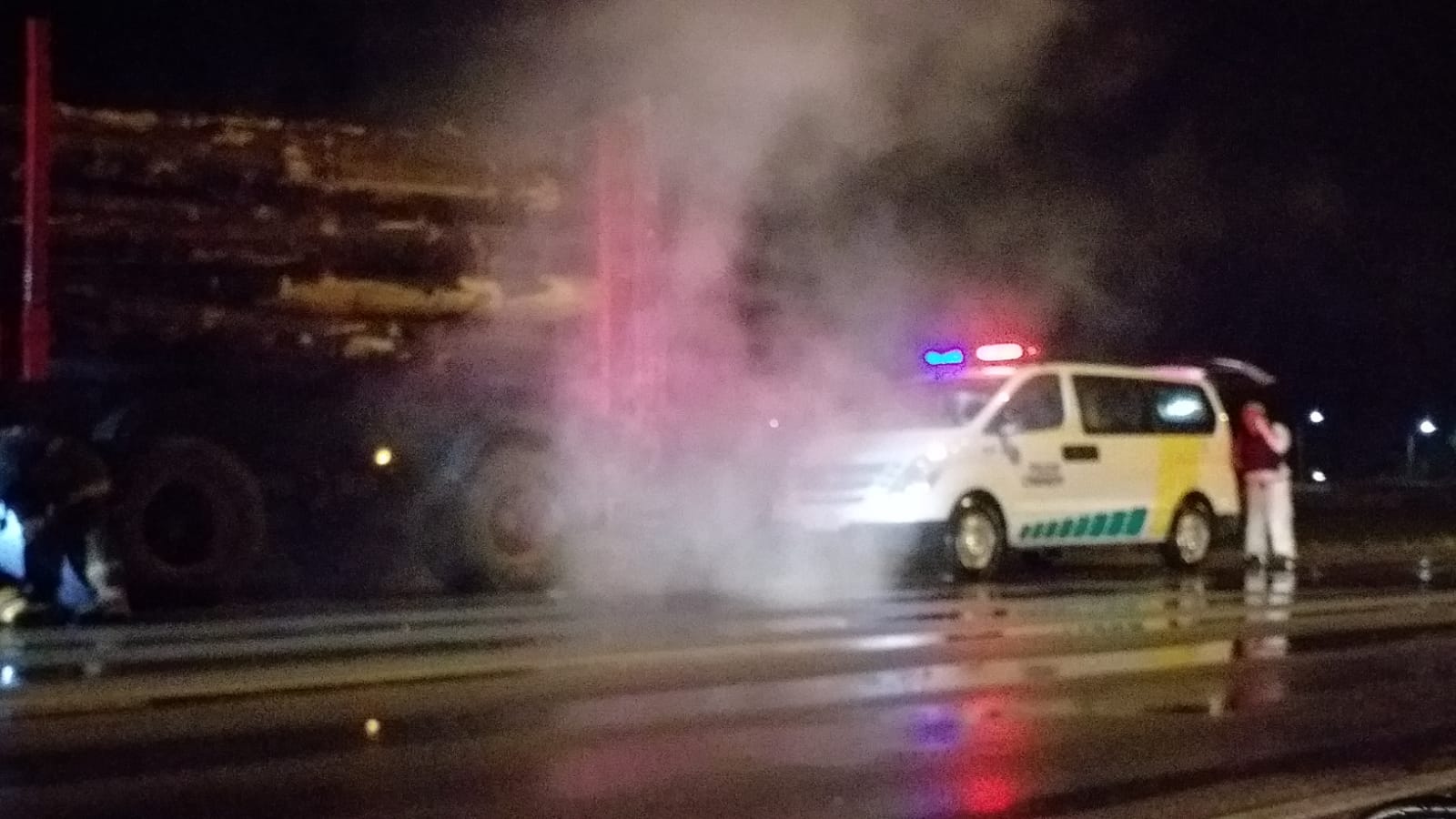 Tomó fuego rueda trasera de camión que circulaba por ruta 5