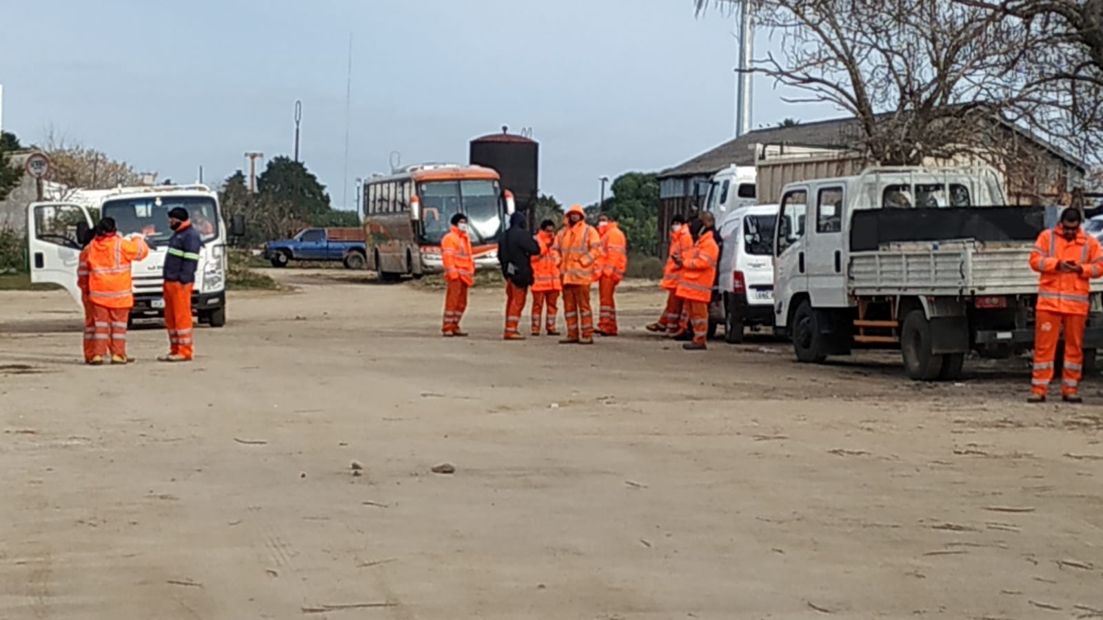 Trabajadores del Consorcio Ferrocarril Central en medida de lucha 2