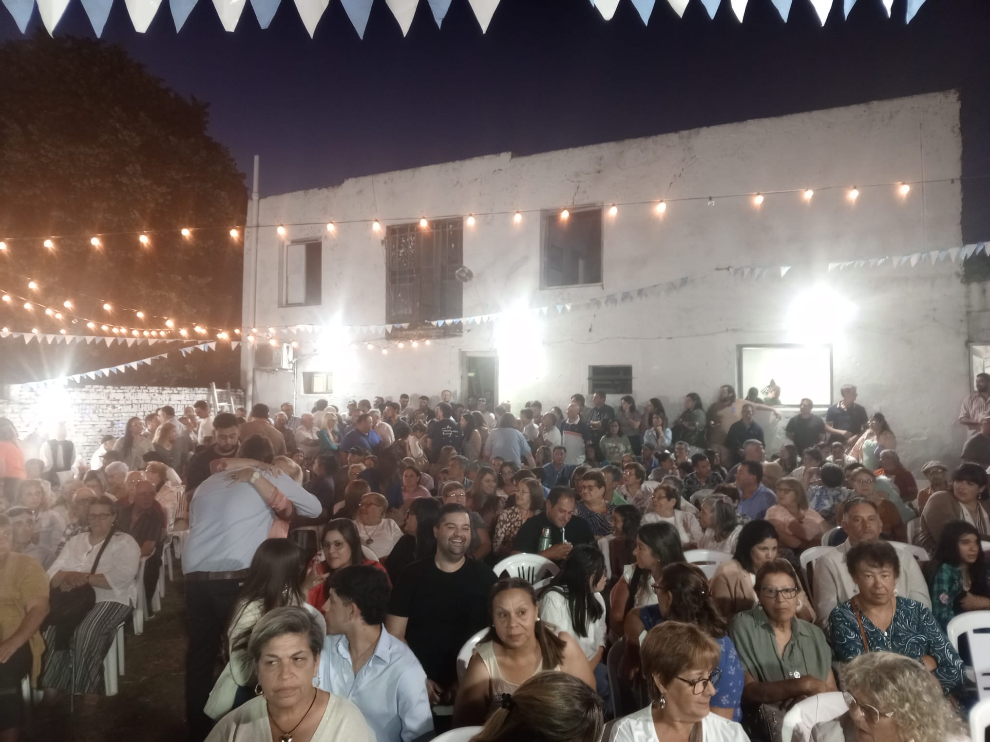 Unidad experiencia y futuro Enciso en el cierre de año de la Lista 62